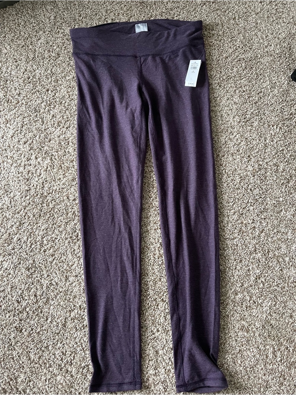 GAP Deep Plum Active Leggings